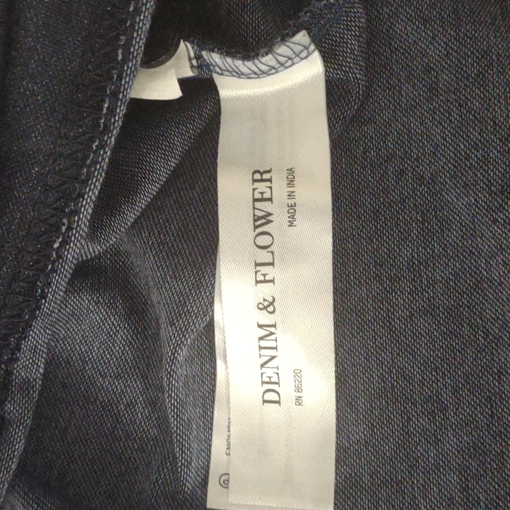 Denim & Flower navy/light blue polo-style shirt Size M - Picture 7 of 9